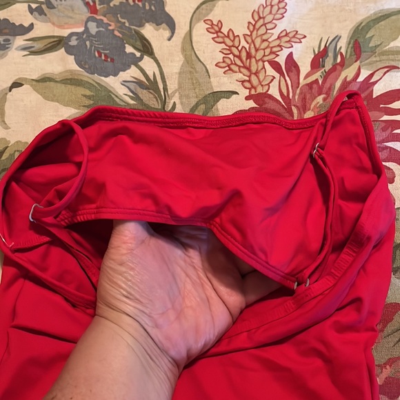 DANSKIN Size Large Leotard Classic Valentine Red Scoop-neck Adjust Strap $64 NEW - Picture 10 of 15